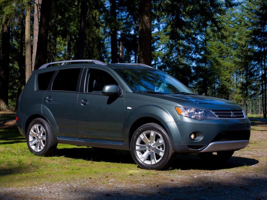  Mitsubishi Outlander 2007 года  (US) (фото 26 из 30)